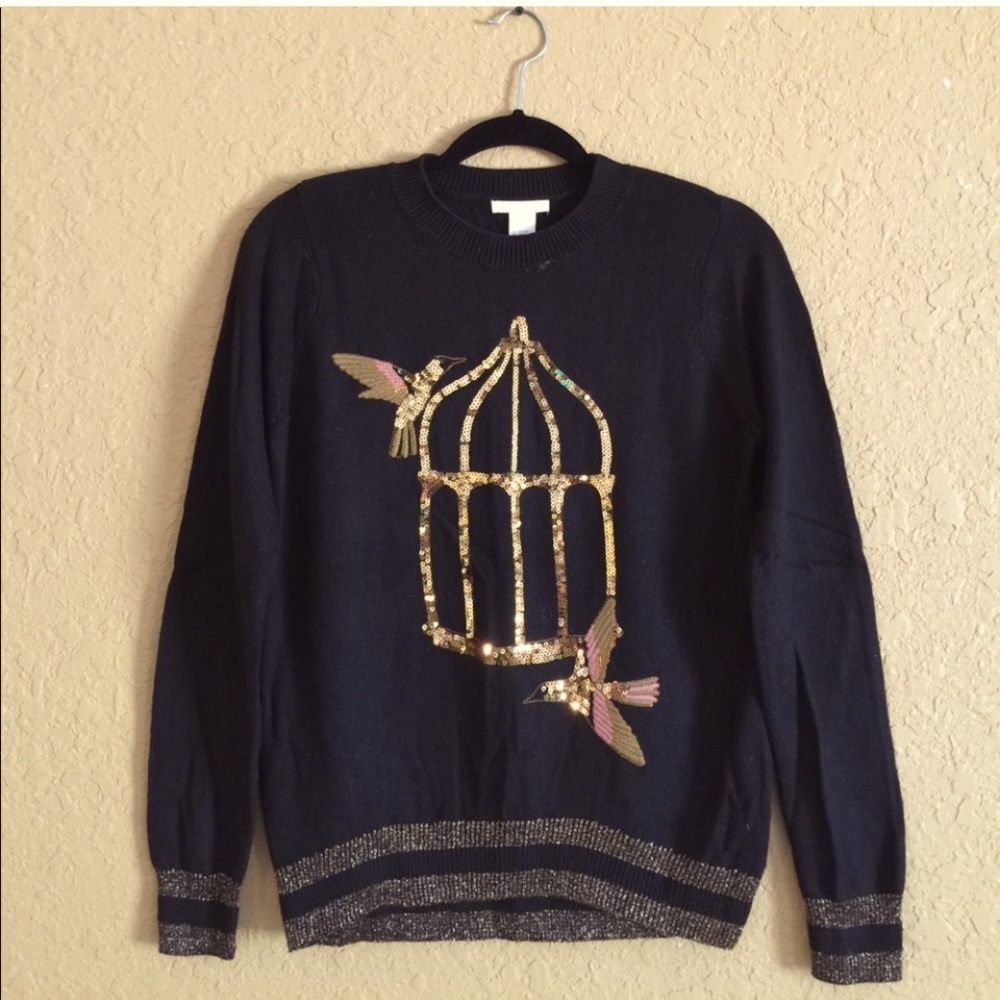 New without tag Love Birds Gold Sequins black soft sweater